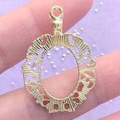 Filigree Oval Frame with 3D Unicorn Head Open Bezel | Magical Girl Charm | Kawaii UV Resin Jewelry Making (1 piece / Gold / 25mm x 35mm)