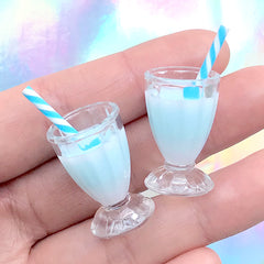 Dollhouse Milkshake Charm | Miniature Beverage with Straw | Kawaii Food Jewelry Making | Sweet Deco Supplies (2 pcs / Blue / 16mm x 25mm)