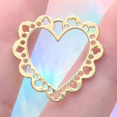 Lace Heart Open Bezel Charm | Alice in Wonderland Deco Frame for UV Resin Filling | Kawaii Resin Jewelry DIY (1 piece / Gold / 25mm x 23mm)