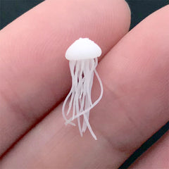 3D Miniature Jellyfish for Resin Art | Sea Jelly Resin Inclusions | Marine Life Embellishments | Resin Craft Supplies (2 pcs / 5mm x 16mm)