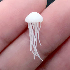 Miniature 3D Jellyfish for Resin Craft | Sea Jelly Embellishments | Marine Life Resin Inclusions | Resin Art Supplies (2 pcs / 7mm x 19mm)