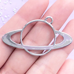 Saturn Planet Open Bezel Charm | Astrology Deco Frame for UV Resin Filling | Kawaii Jewelry DIY (1 piece / Silver / 48mm x 27mm)