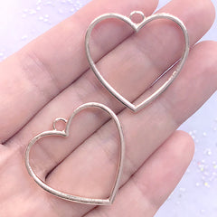 Heart Open Backed Bezel Pendant | Cute Deco Frame for for UV Resin Filling | Kawaii Jewelry Making (2 pcs / Rose Gold / 29mm x 28mm)