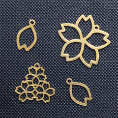 Small Sakura Metal Bookmark Charm Assortment | Cherry Blossom Deco Frame for UV Resin Filling | Resin Jewelry Making (4 pcs)