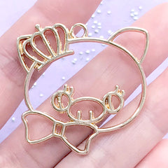 CLEARANCE Kawaii Pig with Crown Open Bezel | Resin Jewellery DIY | Animal Open Frame for UV Resin Filling (1 piece / Gold / 39mm x 38mm)