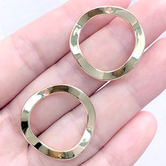 Wavy Round Frame Charm | Hollow Deco Frame for UV Resin Filling | Dainty Jewelry DIY (2 pcs / Gold / 25mm x 24mm)