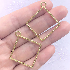 Wavy Square Open Bezel Charm for UV Resin Filling | Geometric Deco Frame | Resin Jewelry Making (2 pcs / Gold / 33mm x 38mm)