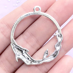 Dolphin Circle Open Bezel Charm | Kawaii Nautical Deco Frame for UV Resin Filling | Sea Life Pendant (1 piece / Silver / 35mm x 40mm)