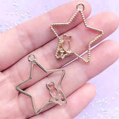 Star and Kitty Open Bezel Charm | Kawaii Deco Frame for UV Resin Filling | Magical Girl Jewelry Making (2 pcs / Gold / 29mm x 32mm)