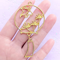Red Spide Lily and Goldfish Wind Chime Open Bezel Charm | Oriental Windchime Deco Frame for UV Resin (1 piece / Gold / 40mm x 73mm)