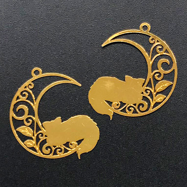 Lazy Cat and Filigree Moon Metal Bookmark Charm | Animal