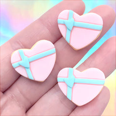 Faux Sugar Cookie Cabochons in Heart Shape | Fake Sweet Embellishments | Hair Bow Centre | Kawaii Decoden (3 pcs / 23mm x 19mm)