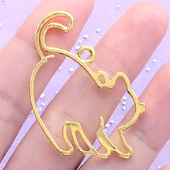 CLEARANCE Scared Cat Open Bezel | Animal Charm | Cute Pet Deco Frame for UV Resin Jewelry DIY | Kawaii Craft Supplies (1 piece / Gold / 32mm x 39mm)