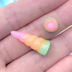 Pastel Gradient Alicorn Cabochons | 3D Mini Unicorn Horn | Kawaii Decoden Supplies | Cute Jewellery Making (2 pcs / 9mm x 25mm)