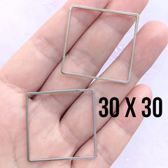 Large Hollow Square Deco Frame for UV Resin Filling | Big Geometry Open Frame | Geometric Resin Jewellery DIY (2 pcs / Silver / 30mm)