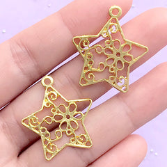 Filigree Floral Star Open Back Bezel Pendant | Kawaii Deco Frame for UV Resin Filling | Resin Jewellery Making (2 pcs / Gold / 25mm x 28mm)