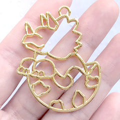 Baby Dinosaur Open Bezel Pendant | Triceratops Deco Frame for UV Resin Filling | Dino Charm (1 piece / Gold / 38mm x 47mm)