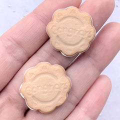 Scalloped Round Biscuit Cabochons | Fake Food Embellishments | Sweets Deco | Kawaii Phone Case Decoden (2 pcs / 24mm)