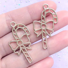 Christmas Candy Stick Open Bezel Pendant | Candy Cane Deco Frame | Kawaii UV Resin Jewelry Supplies (2 pcs / Gold / 21mm x 38mm)