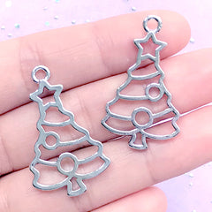 Kawaii Christmas Tree Open Bezel Pendant | Cute Deco Frame for UV Resin Filling | Christmas Jewelry DIY (2 pcs / Silver / 21mm x 34mm)