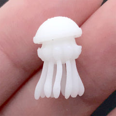 3D Jellyfish Figurine | Marine Life Embellishments | Miniature Sea Jelly Resin Inclusion | Resin Jewelry Supplies (2 pcs / 10mm x 16mm)