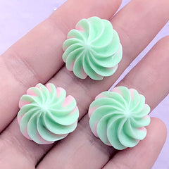 Frosting Cabochons | Whip Cream Embellishments | Fake Food Decoden | Phone Case Decoration (3 pcs / Green / 20mm x 13mm)