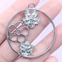 Round Plum Blossom Open Bezel Charm | Floral Pendant | Flower Circle Deco Frame for UV Resin Filling (1 piece / Silver / 40mm x 44mm)
