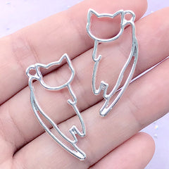 Cat Scruffing Open Bezel Pendant | Cute Kitten Deco Frame for UV Resin Filling | Pet Jewellery Making (2 pcs / Silver / 16mm x 33mm)