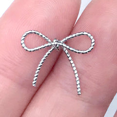 Mini Ribbon Nail Charms in 3D | Small Metal Embellishment for Resin Craft | Nail Design (2 pcs / Silver / 15mm x 13mm)