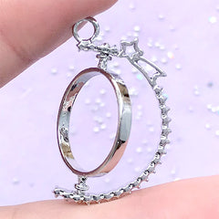 Kawaii Open Bezel Charm with Rotating Round Deco Frame with Shooting Star | Rotary Pendant (1 piece / Silver / 23mm x 31mm)