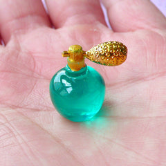 Miniature Antique Perfume Bottle | Dollhouse Vintage Eau de Parfum | 1:12 Scale Doll House Fragrance Cabochon (Green / 12mm x 17mm)