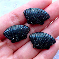 Seashell Cabochons with Glitter | Kawaii Goth Cabochons | Gothic Mermaid Phone Case | Resin Sea Shell Cabochon | Glittery Decoden Pieces | Hair Bow Centers (3 pcs / Black / 23mm x 15mm / Flat Back)