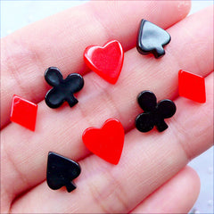 Playing Card Suits Cabochon | Poker Card Suit Embellishments | Alice in Wonderland Decoden Pieces | Spade Heart Club Diamond Cabochons | Kawaii Resin Flatback (8 pcs / Black & Red / Flat Back)