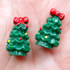 3D Christmas Tree Cabochons | Miniature Christmas Ornaments | Christmas Fairy Garden Supplies | Christmas Party Table Scatter | Xmas Decoration | Christmas Embellishment (2 pcs / 13mm x 21mm)