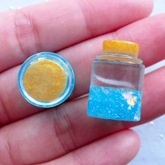 Miniature Tear Bottle | Dollhouse Fairy Bottle with Glittery Magic Dust | Resin Wish Jar Cabochon | Kawaii Jewellery Making (2pcs / Blue / 3D / 14mm x 21mm)