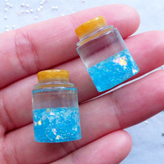 Miniature Tear Bottle | Dollhouse Fairy Bottle with Glittery Magic Dust | Resin Wish Jar Cabochon | Kawaii Jewellery Making (2pcs / Blue / 3D / 14mm x 21mm)