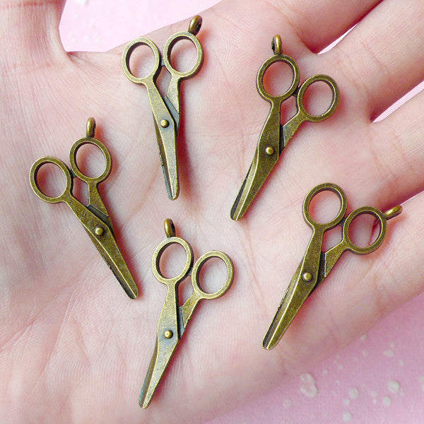 Scissors Charms (5pcs) (16mm x 33mm) (2 Sided) Antique Bronzed Metal Finding Pendant Bracelet Earrings Bookmarks Keychains CHM031