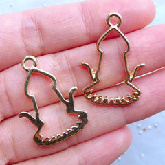 Squid Open Back Bezel | Cuttlefish Charm | Marine Life Pendant | Kawaii UV Resin Craft Supplies | Sea Life Jewelry (2 pcs / Gold / 20mm x 29mm)