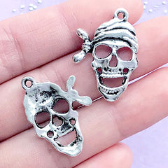 Pirate Skeleton Charms Skull Charm (4pcs) (19mm x 27mm / Tibetan Silver) Pendant Bracelet Earrings Zipper Pulls Bookmarks Keychains CHM173