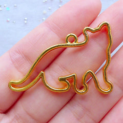 Kitty Open Backed Bezel | Kitten Charm | Hollow Cat Pendant | Animal Deco Frame for UV Resin Jewellery Making (1 piece / Gold / 41mm x 28mm)