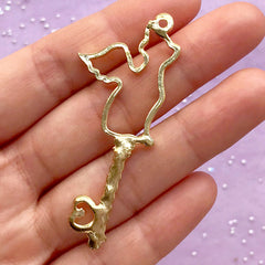 Angel Kitty Magic Wand Open Bezel | Winged Cat Pendant | Magical Key Charm | Kawaii Deco Frame | UV Resin Jewelry (1 piece / Gold / 24mm x 58mm)