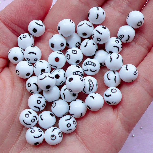 Emoticon Round Bead | Emoji Smiley Face Acrylic Beads (Black & White / 40 pcs / 8mm / 2 Sided)