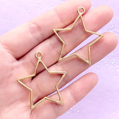 Hollow Star Charm | Outline Star Pendant | Resin Craft Supplies (Gold / 2 pcs / 34mm x 37mm)