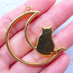 Hollow Moon & Cat Charm | Outline Pendant | Kawaii Resin Craft (Gold / 1 piece / 40mm x 41mm)