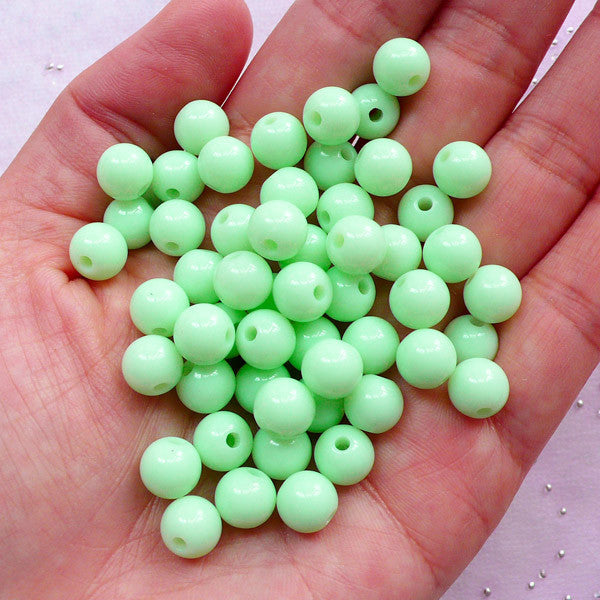 CLEARANCE Kawaii Chunky Bead Supplies | 8mm Acrylic Beads | Fairy Kei Bag Charm Making (Pastel Green / 50 pcs)