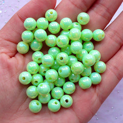 CLEARANCE Kawaii Round Plastic Beads | 8mm Acrylic Gumball Bead | Fairy Kei Chunky Bracelet Making (AB Pastel Green / 50pcs)