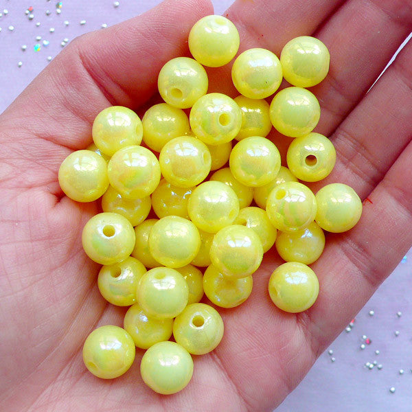 Kawaii Acrylic Beads in 10mm | Aurora Borealis Bubblegum Beads | Round Plastic Beads | Chunky Jewellery Making (AB Pastel Yellow / 25pcs)