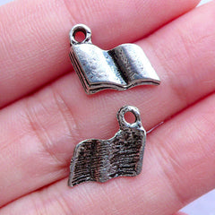 Silver Open Book Charms | Reading Charm | Novel Pendant | Library School Study Jewelry | Bookmark Jewellery Making | Literature Lover | Gift for Writer (7pcs / Tibetan Silver / 11mm x 14mm)