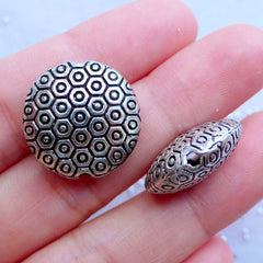 CLEARANCE Flat Round Bead with Turtle Shell Pattern | Silver Coin Beads with Hexagon Pattern | Small Hole Saucer Beads | Statement Necklace & Bracelet Making (2pcs / Tibetan Silver / 19mm x 8mm / 2 Sided)