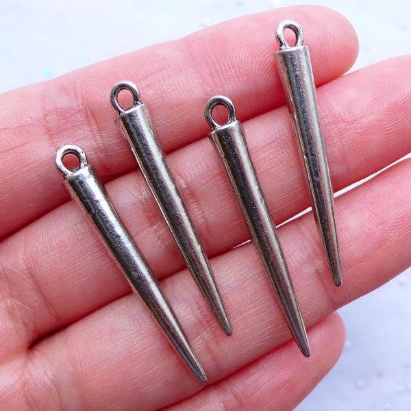DEFECT Long Spike Charms | Metal Spike Pendant | Cone Shape Charm | Gothic Jewellery Making | Earring & Necklace DIY (4pcs / Tibetan Silver / 5mm x 35mm)